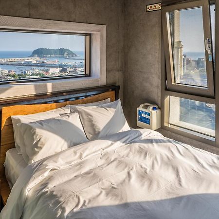 Cornerstone Hotel Seogwipo-stad Buitenkant foto