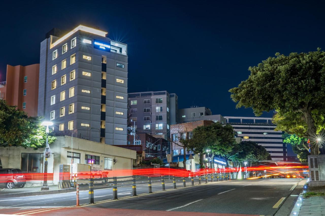 Cornerstone Hotel Seogwipo-stad Buitenkant foto