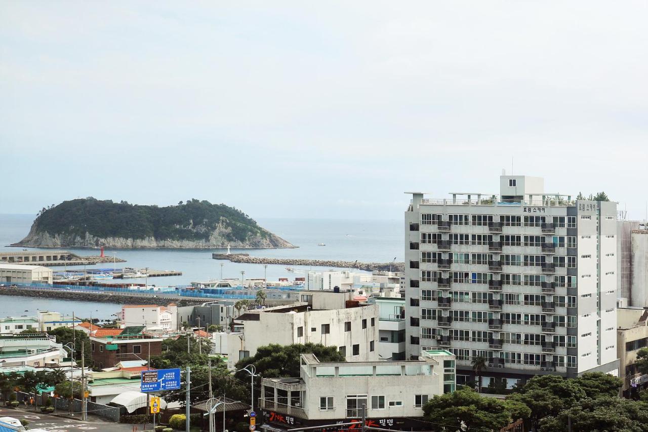 Cornerstone Hotel Seogwipo-stad Buitenkant foto