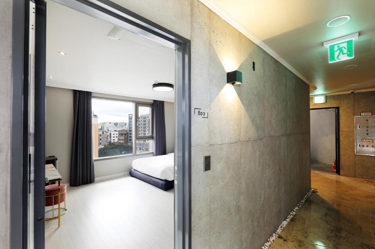 Cornerstone Hotel Seogwipo-stad Buitenkant foto