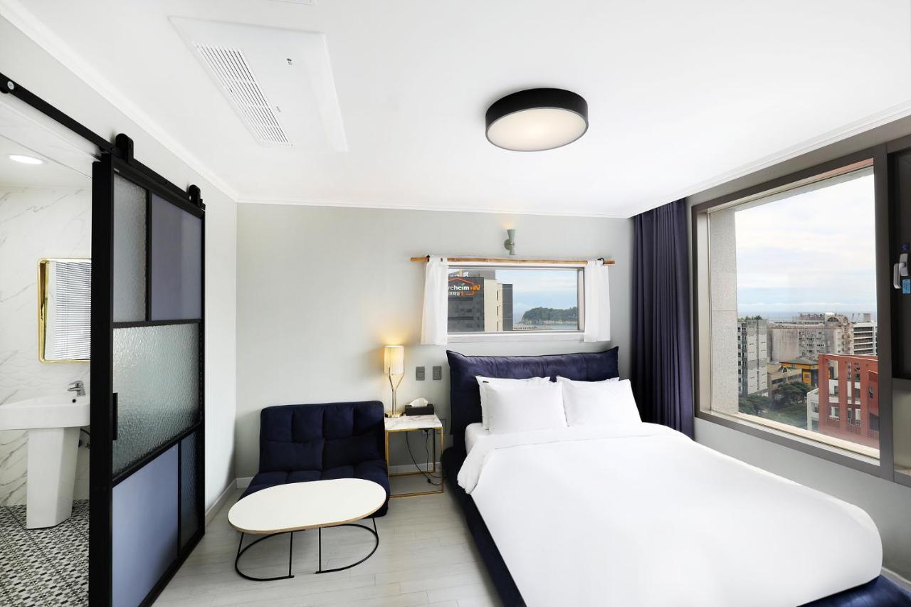Cornerstone Hotel Seogwipo-stad Buitenkant foto