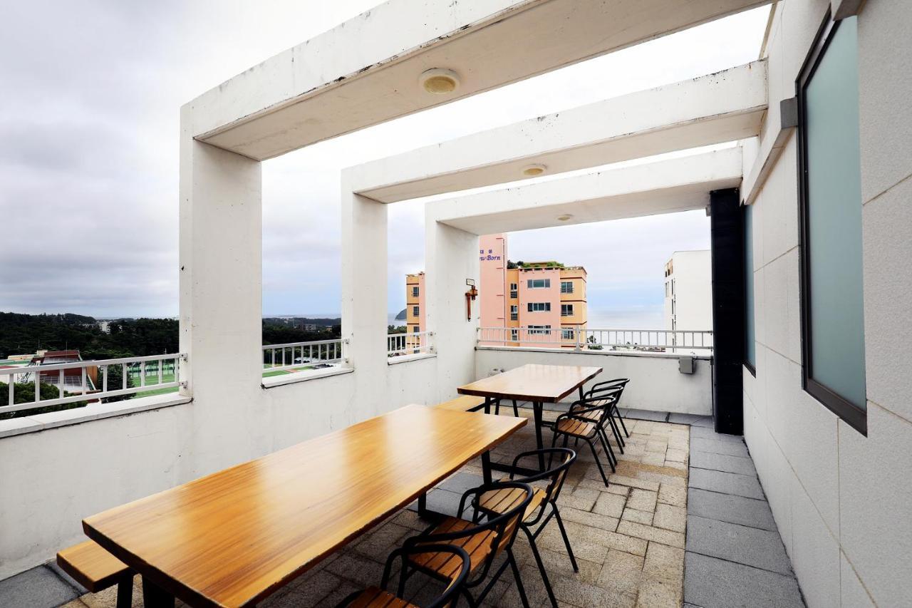 Cornerstone Hotel Seogwipo-stad Buitenkant foto