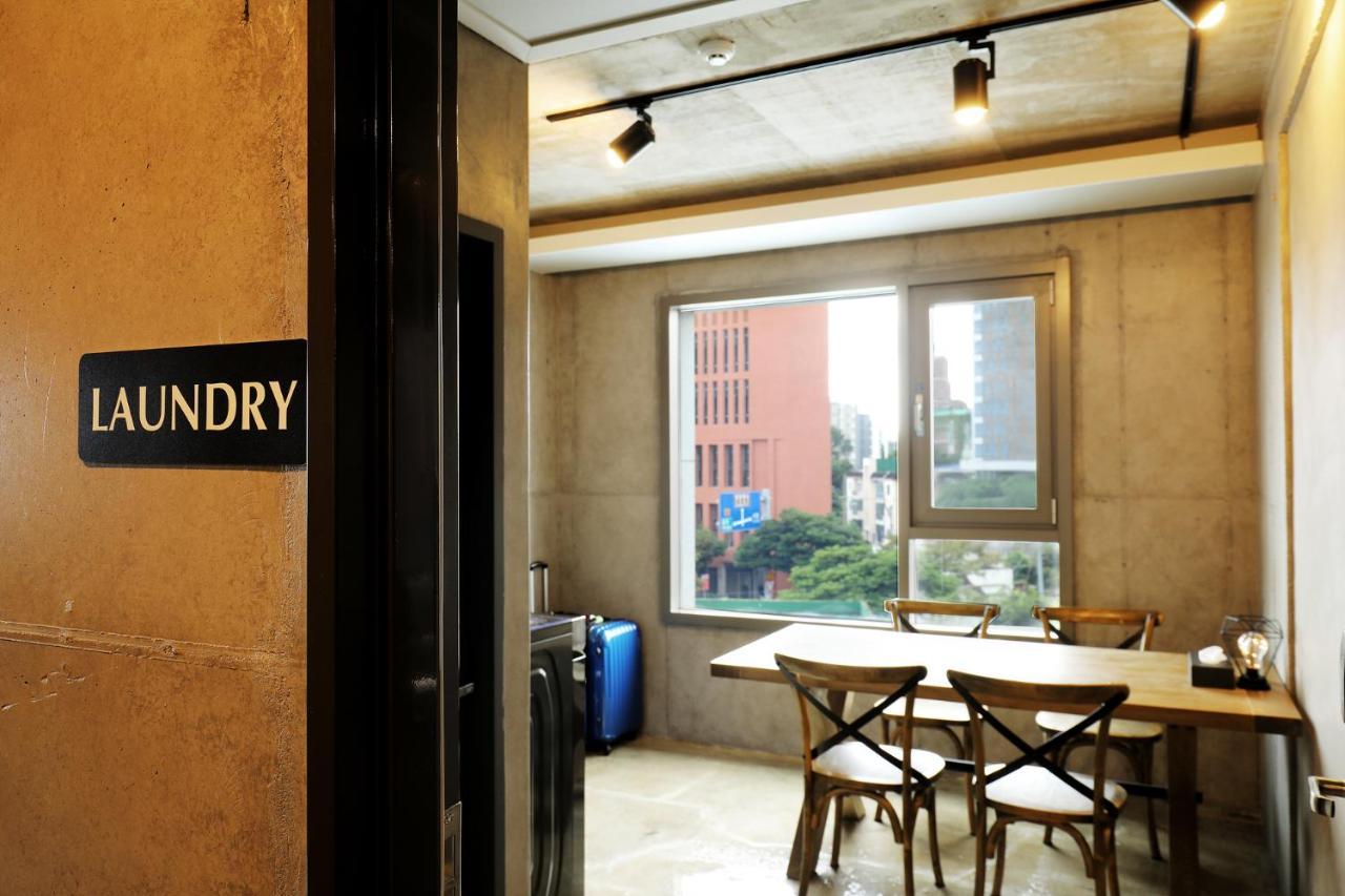 Cornerstone Hotel Seogwipo-stad Buitenkant foto