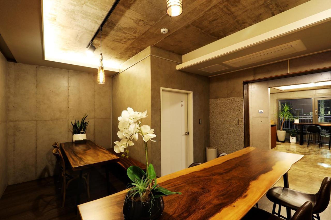 Cornerstone Hotel Seogwipo-stad Buitenkant foto